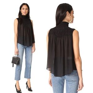 Frame Smocked Silk Sleeveless Tank Noir